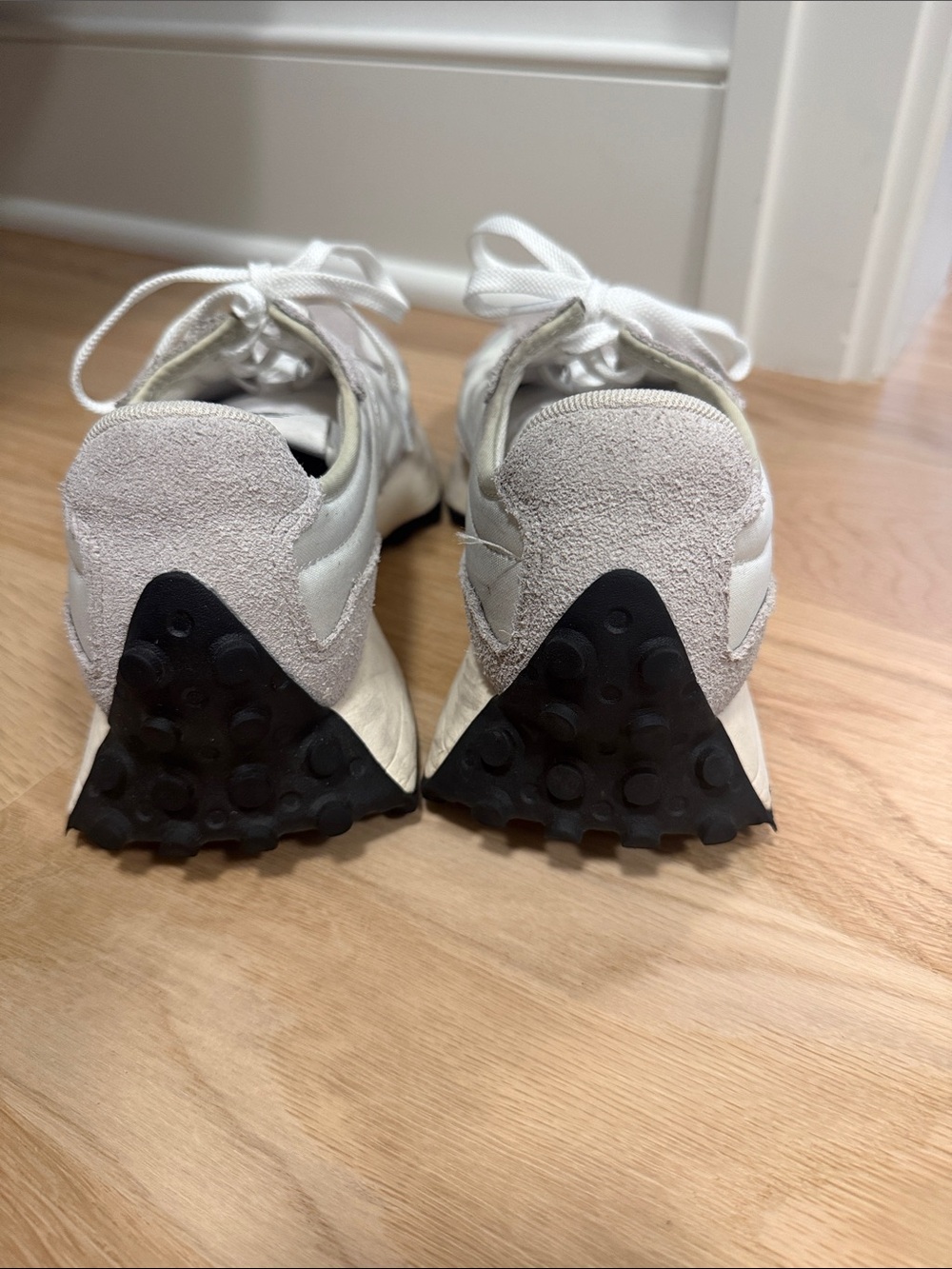 Women’s New Balance Sneakers 327 Sea Salt Size 8 - Picture 5 of 7